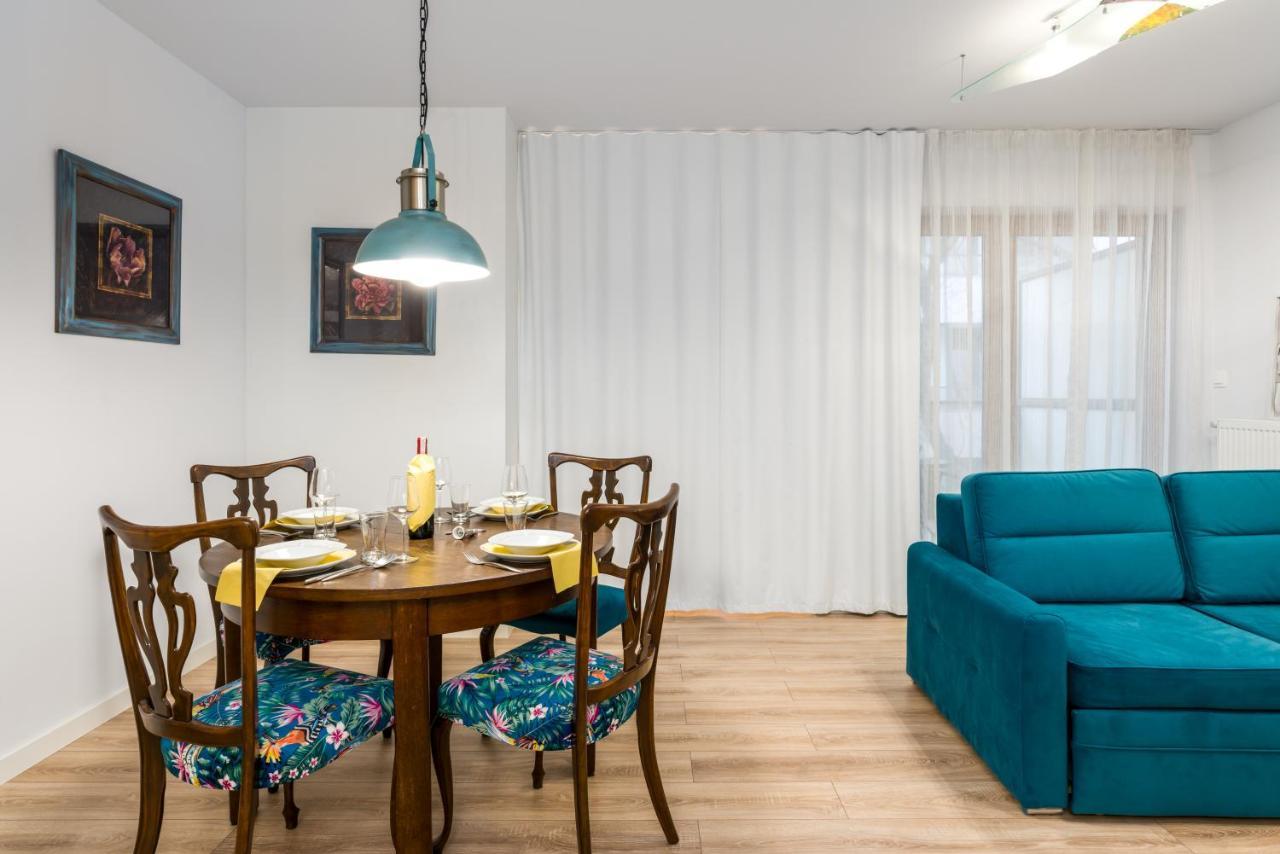 Villa Venecja Apartment Chwaliszewo With Free Garage City Center By Noclegi Renters Poznan Exterior foto